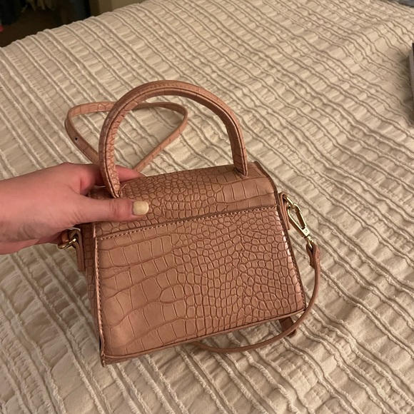 Pink Purse - Picture 2 of 3